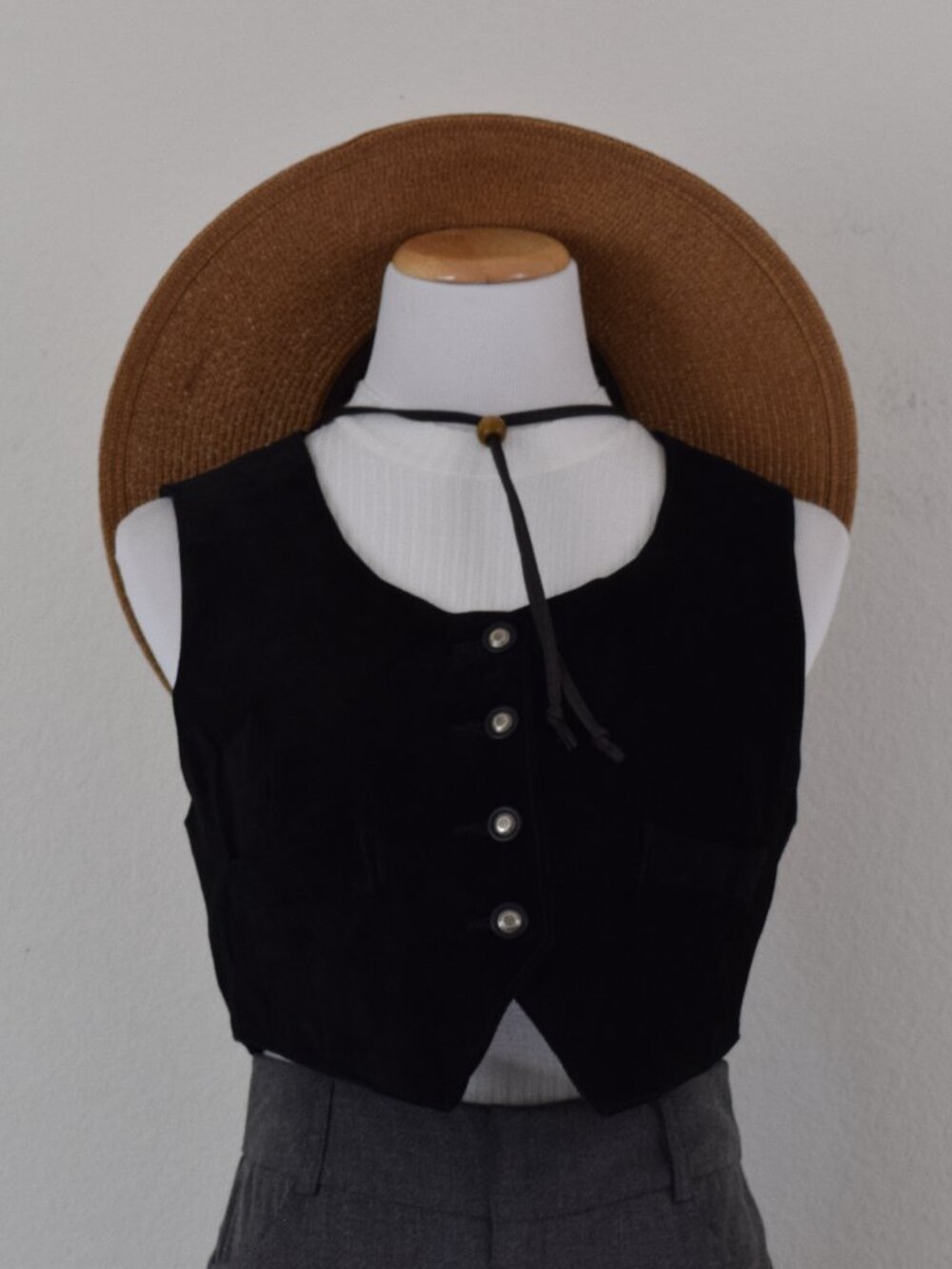 Vintage 90s BB Dakota Black Leather Waistcoat/Vest‎ | size M